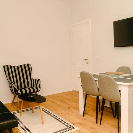 Flat In Heart Of Apartment Tirana