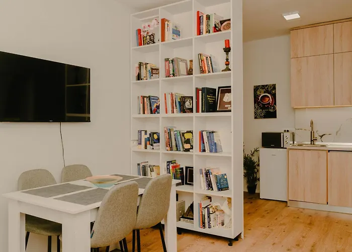 Flat In Heart Of Апартаменты *